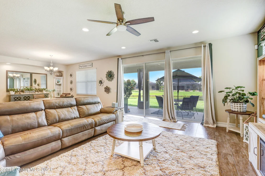 Photo of 1342 Lemur Lane