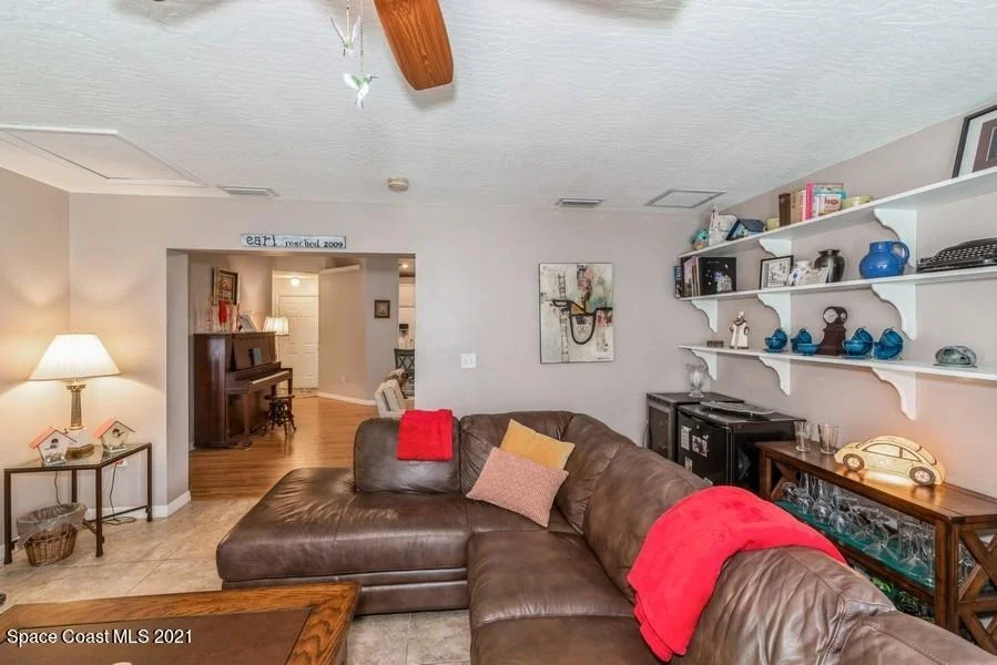 Photo of 811 Topaz Drive