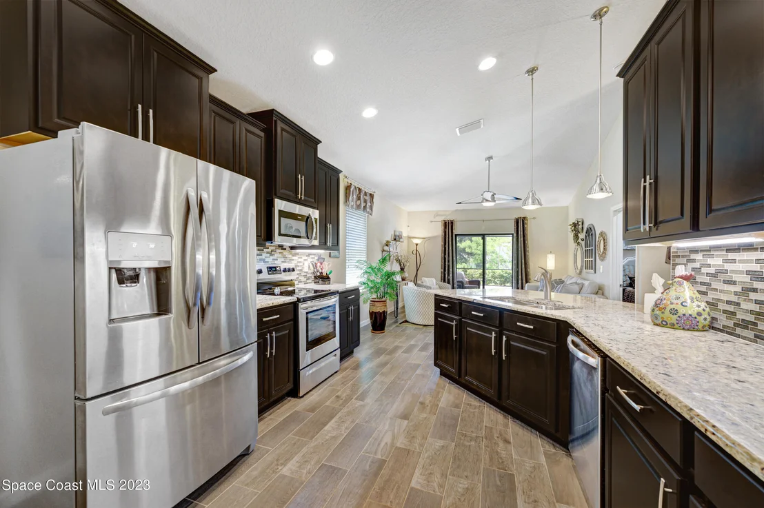 Photo of 1345 Fuji Drive