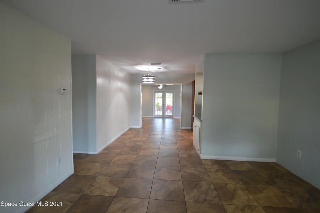 Photo of 758 Mohawk Avenue