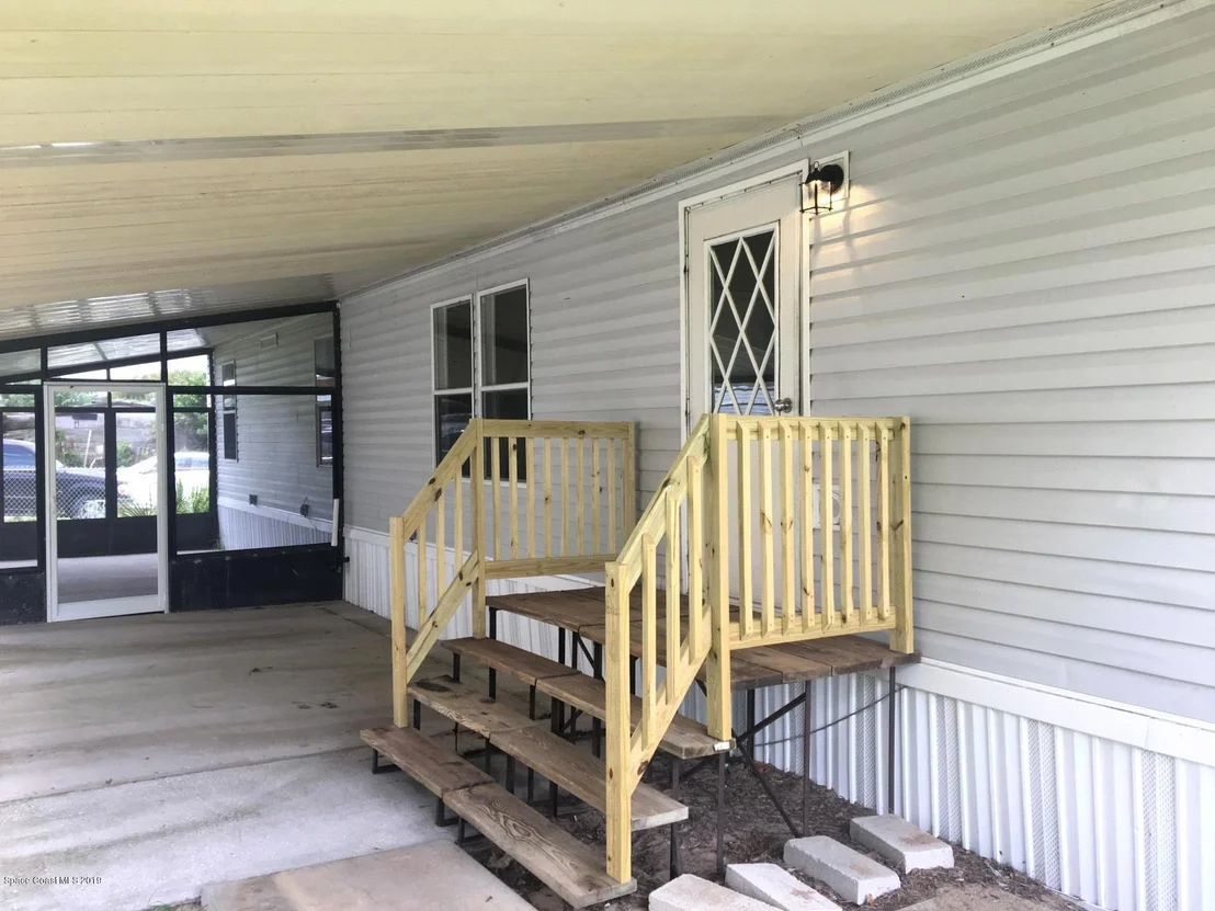 Photo of 3425 Turnbull Road