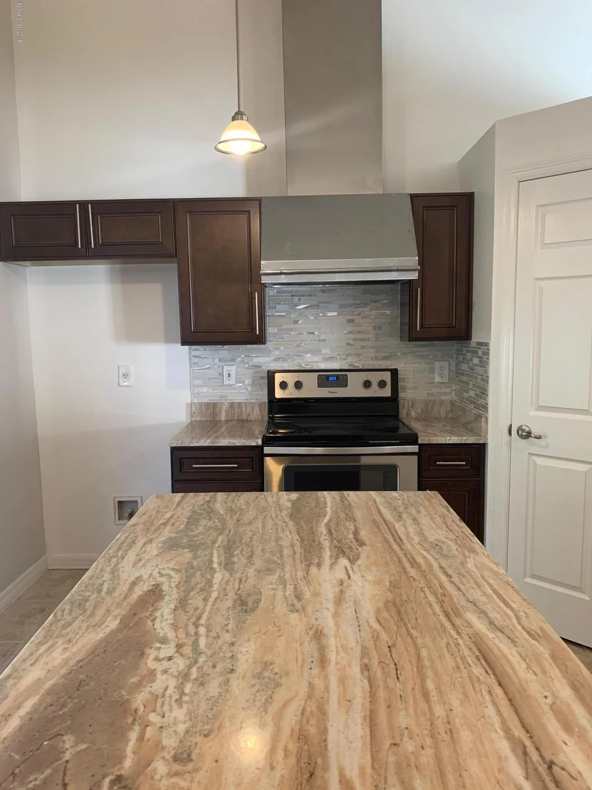 Photo of 2884 Maderia Circle