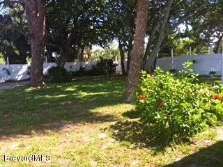 Photo of 2317 Pineapple Avenue