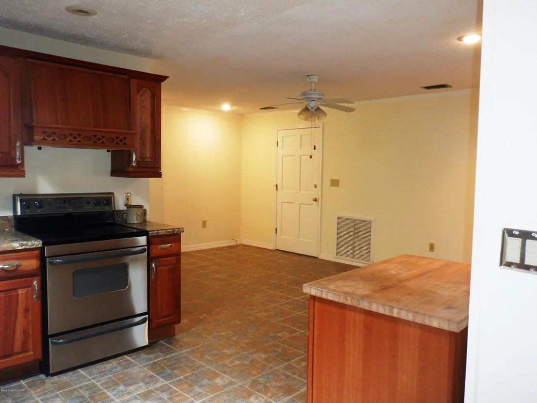 Photo of 5344 Crane Road