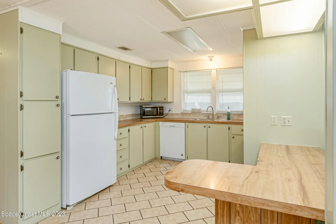 Photo of 1960 Mango Street NE
