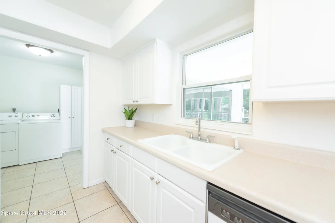 Photo of 2085 Harlock Road