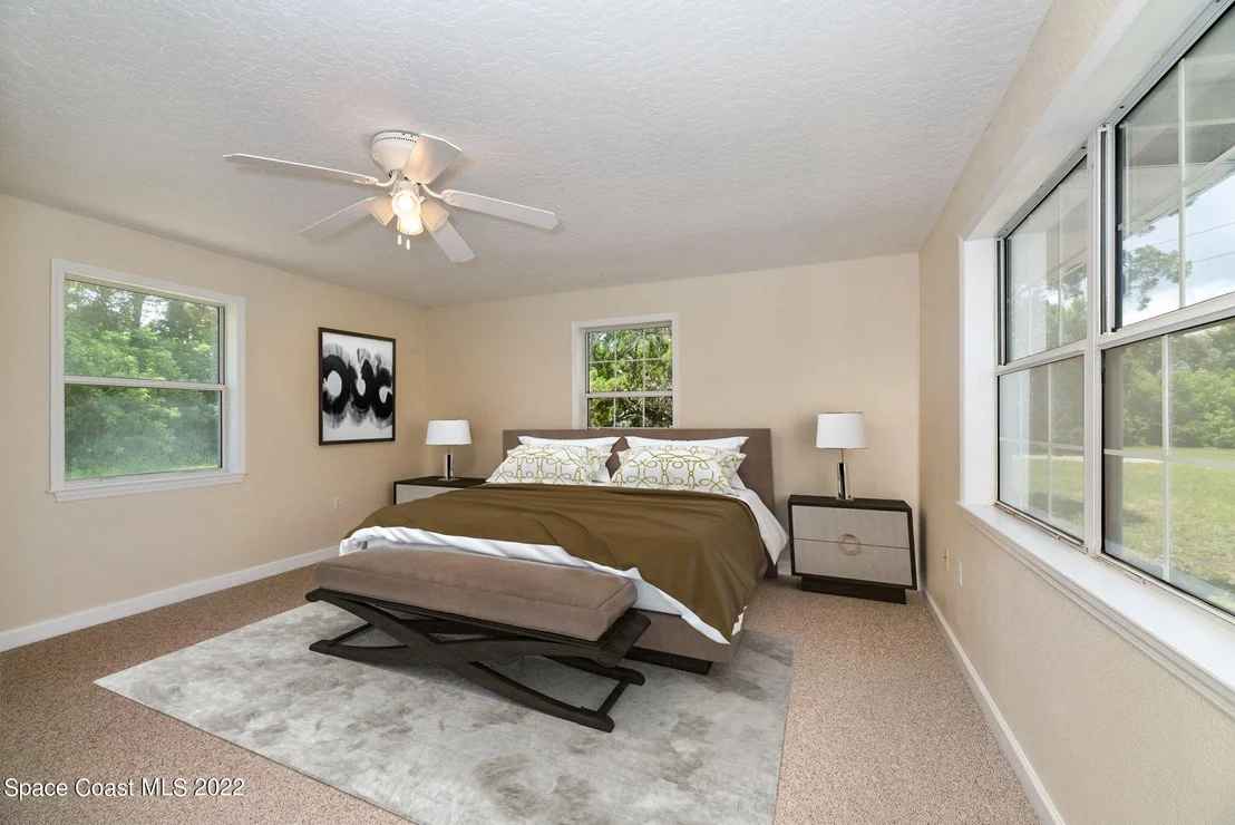 Photo of 1805 W Elm Drive