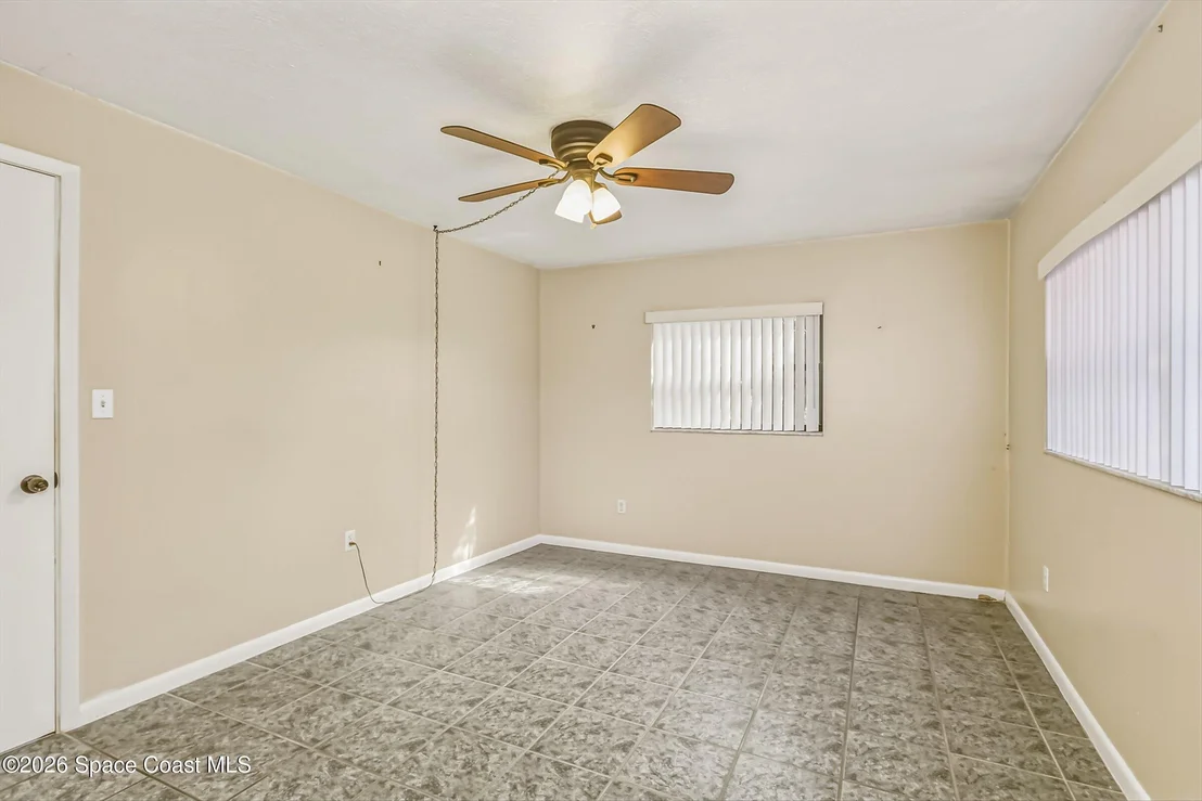 Photo of 545 Westminster Avenue