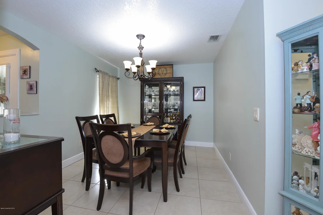 Photo of Unit 59 at 1241 Goldenrod Circle NE