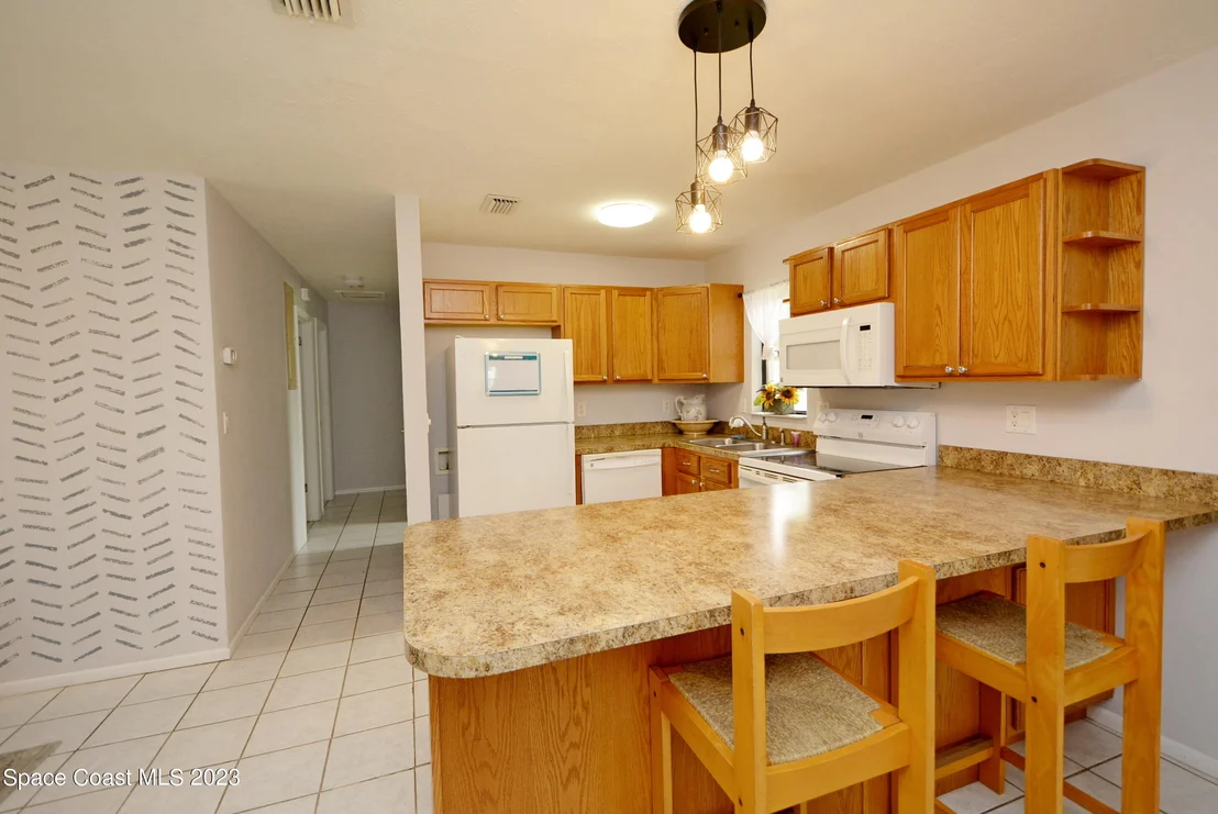 Photo of 2579 Coventry Road