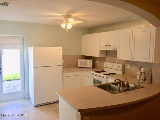 Photo of Unit 106 at 995 Luminary Circle