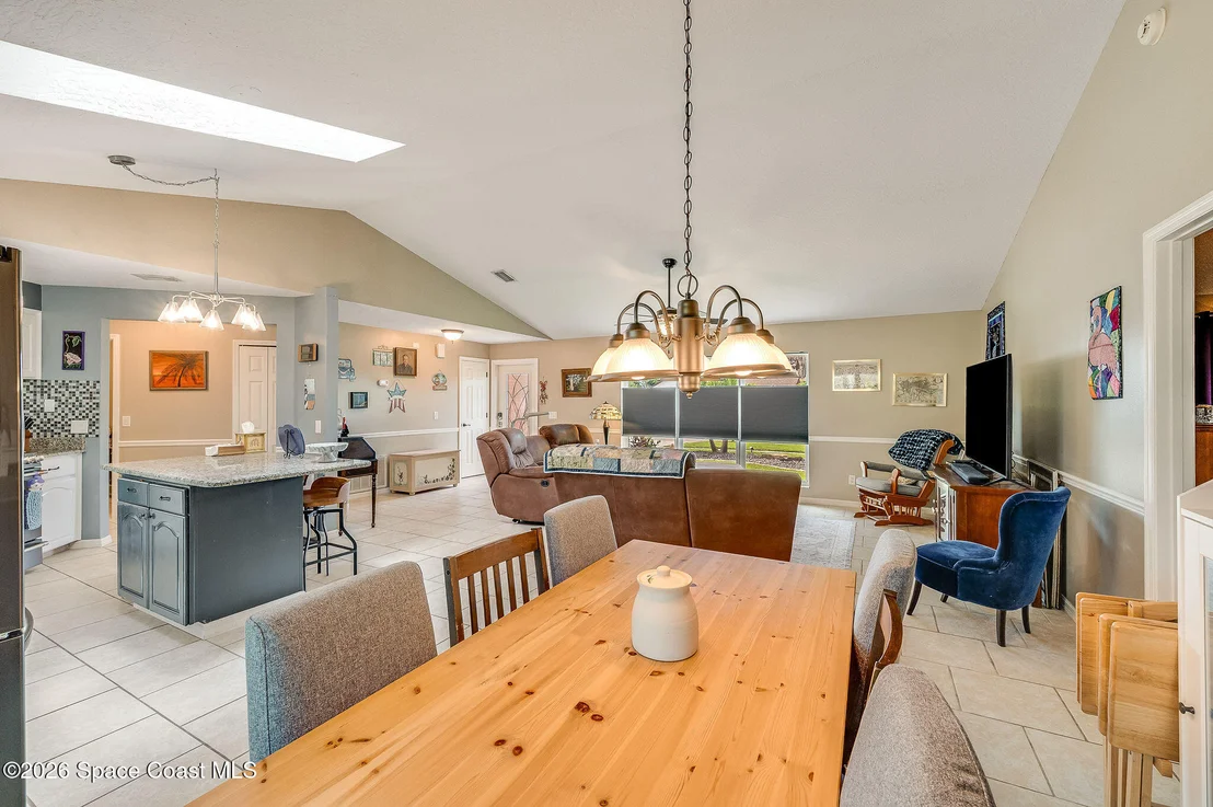 Photo of 2626 Nobility Avenue