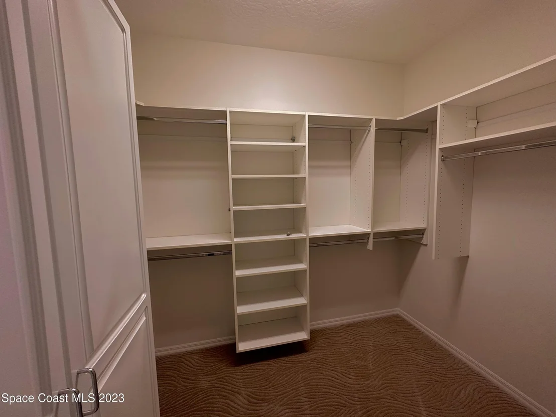 Photo of 910 Misty Creek Drive