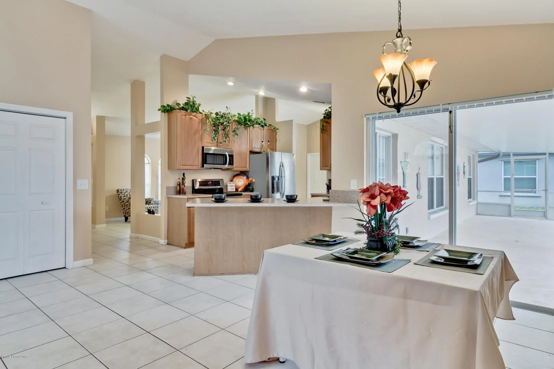 Photo of 607 Sandpiper Circle