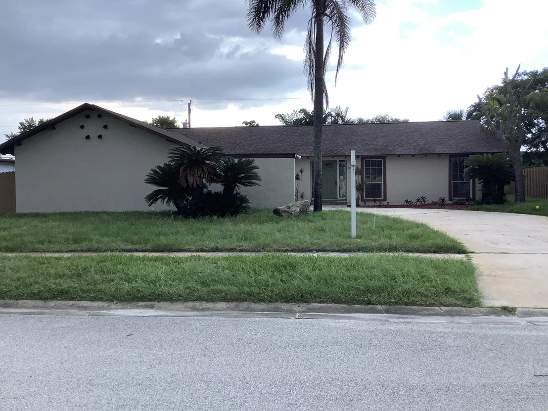Photo of 210 Sand Pine Road