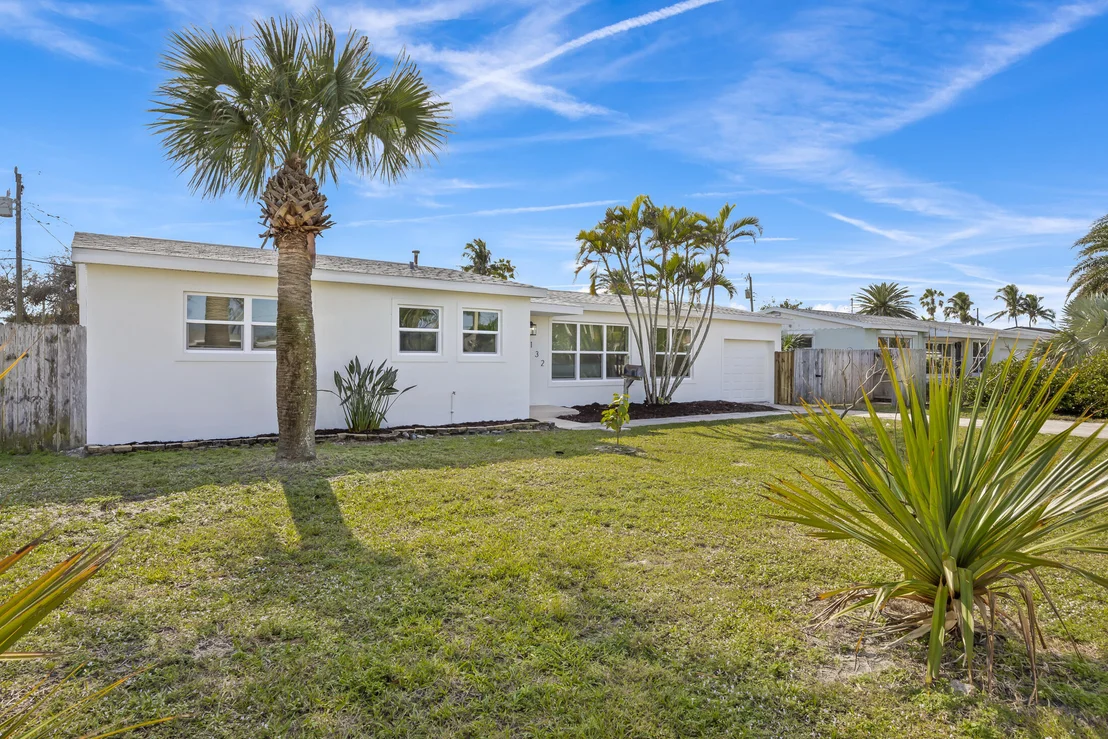 Photo of 132 SE 3rd Street