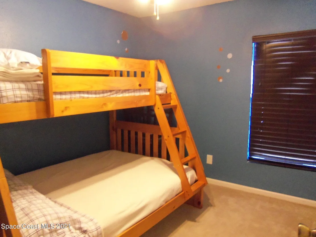 Photo of Unit 103 at 890 Luminary Circle