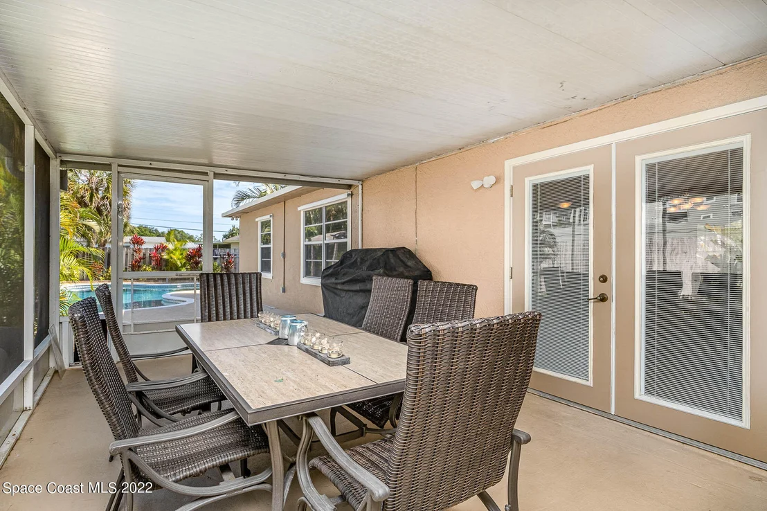 Photo of 4250 Silver Lake Drive