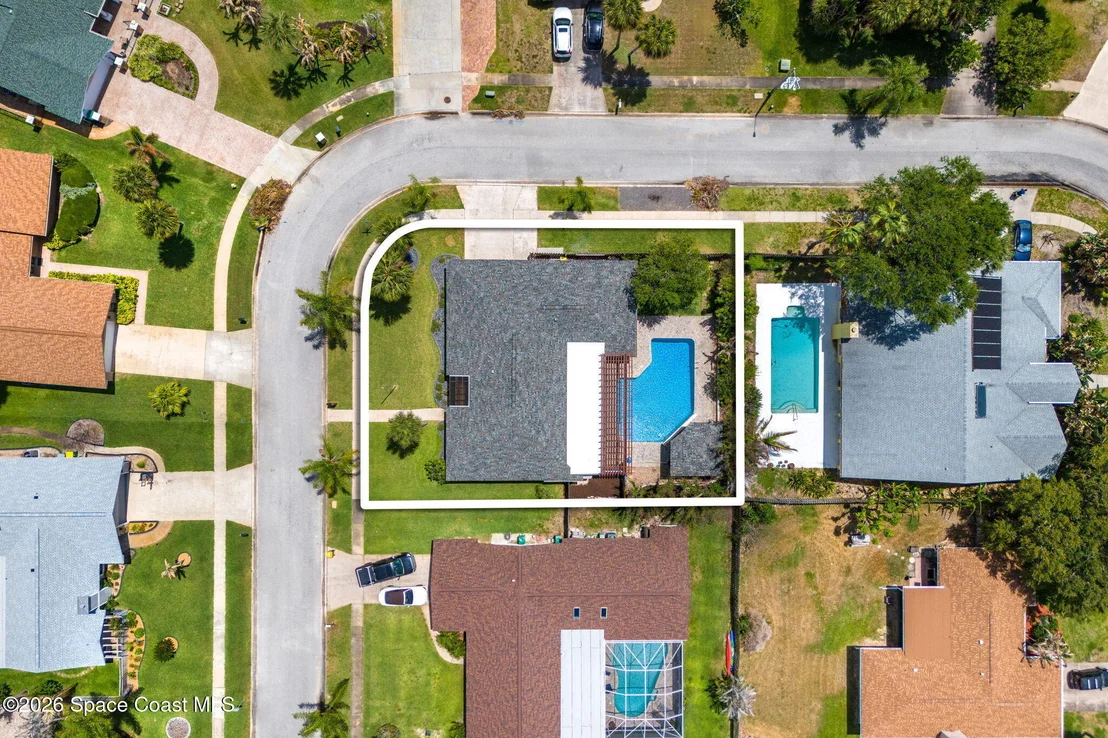 Photo of 127 Sand Pine Road