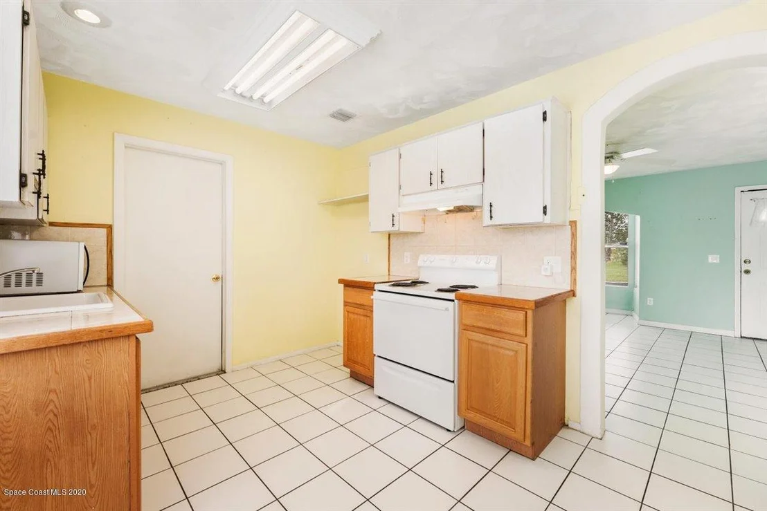 Photo of 1598 Creel Road NE