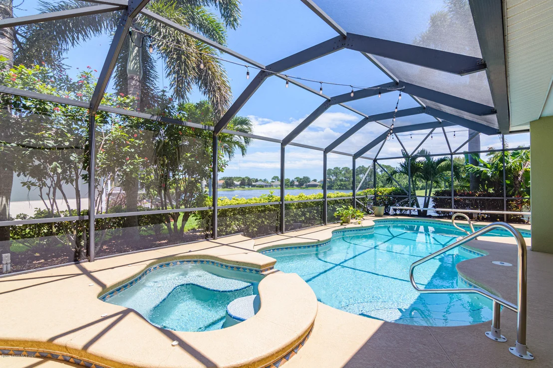 Photo of 2128 Auburn Lakes Drive