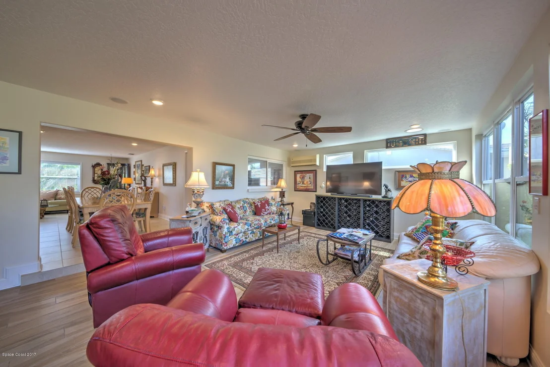 Photo of 346 Brightwaters Drive