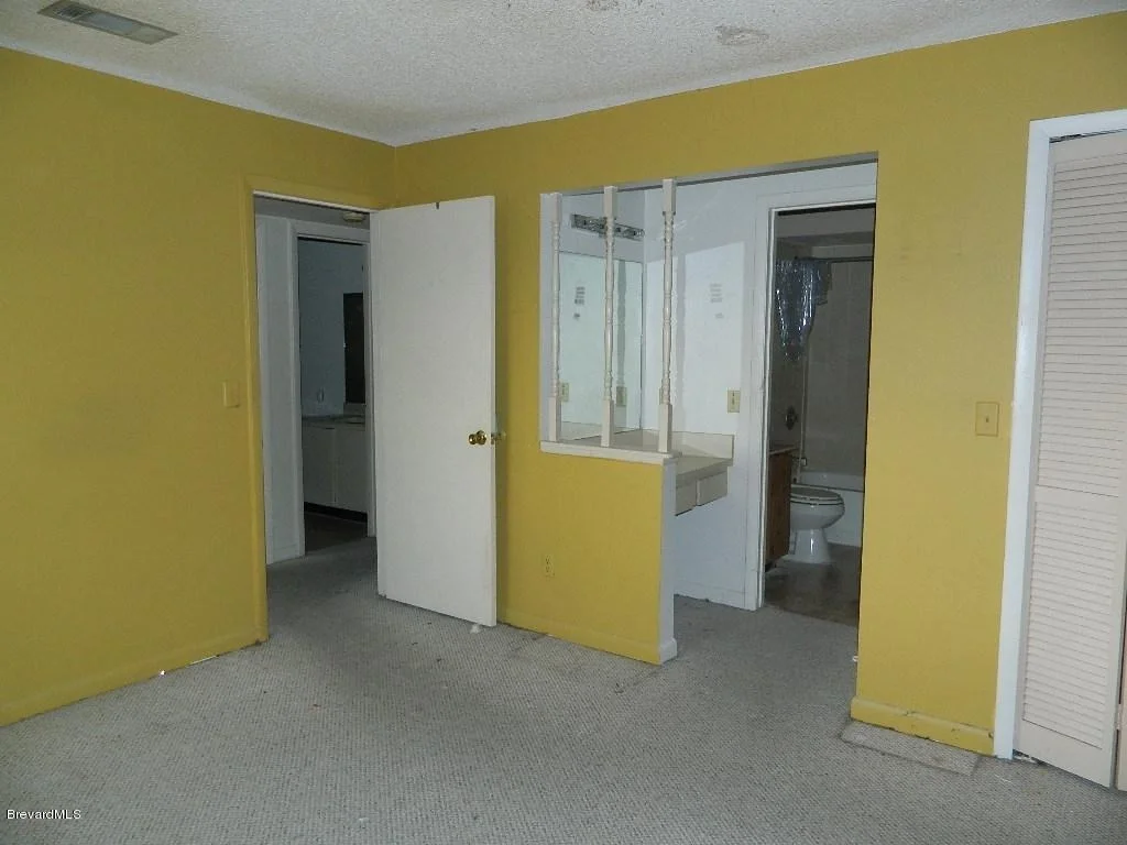 Photo of Unit 105 at 3213 Murrell Road