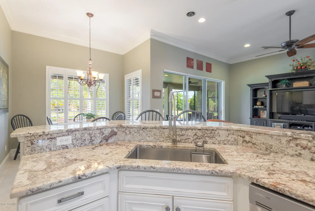 Photo of 2033 Woodfield Circle