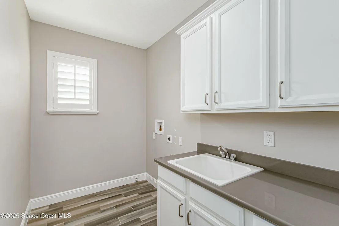 Photo of 3933 Craigston Street
