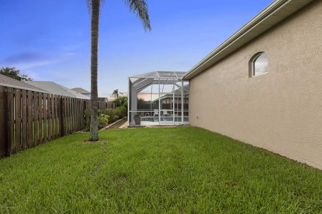 Photo of 1892 Thesy Drive