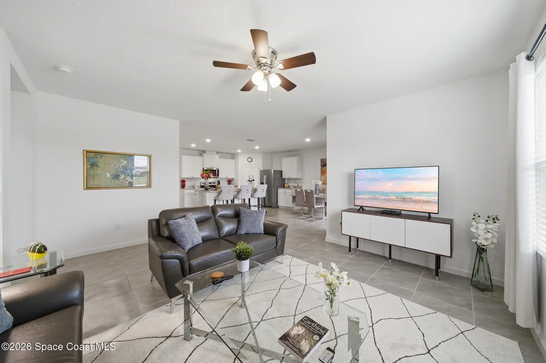 Photo of 6784 Topaz Drive