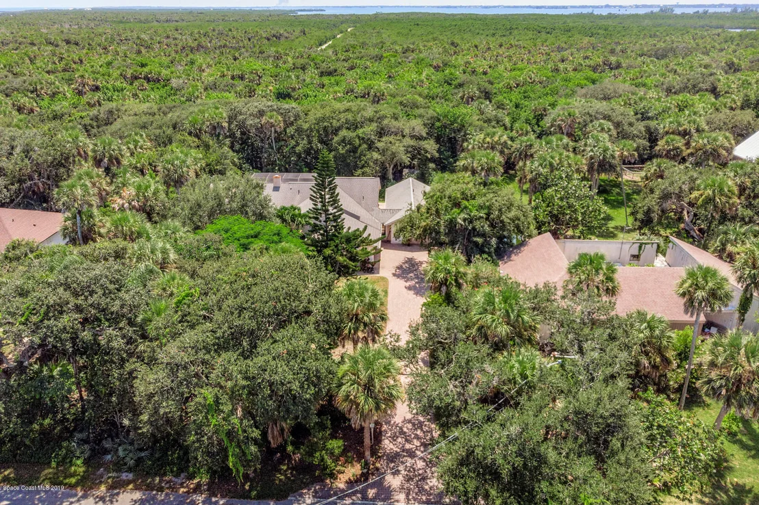 Photo of 113 Seagrape Road