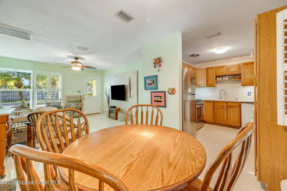 Photo of 440 Pelican Drive