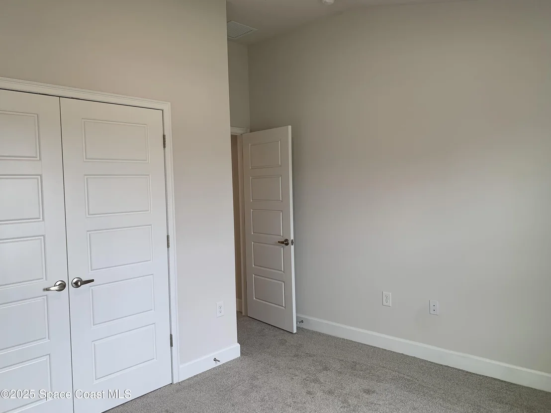 Photo of 1005 Kylar Drive NW