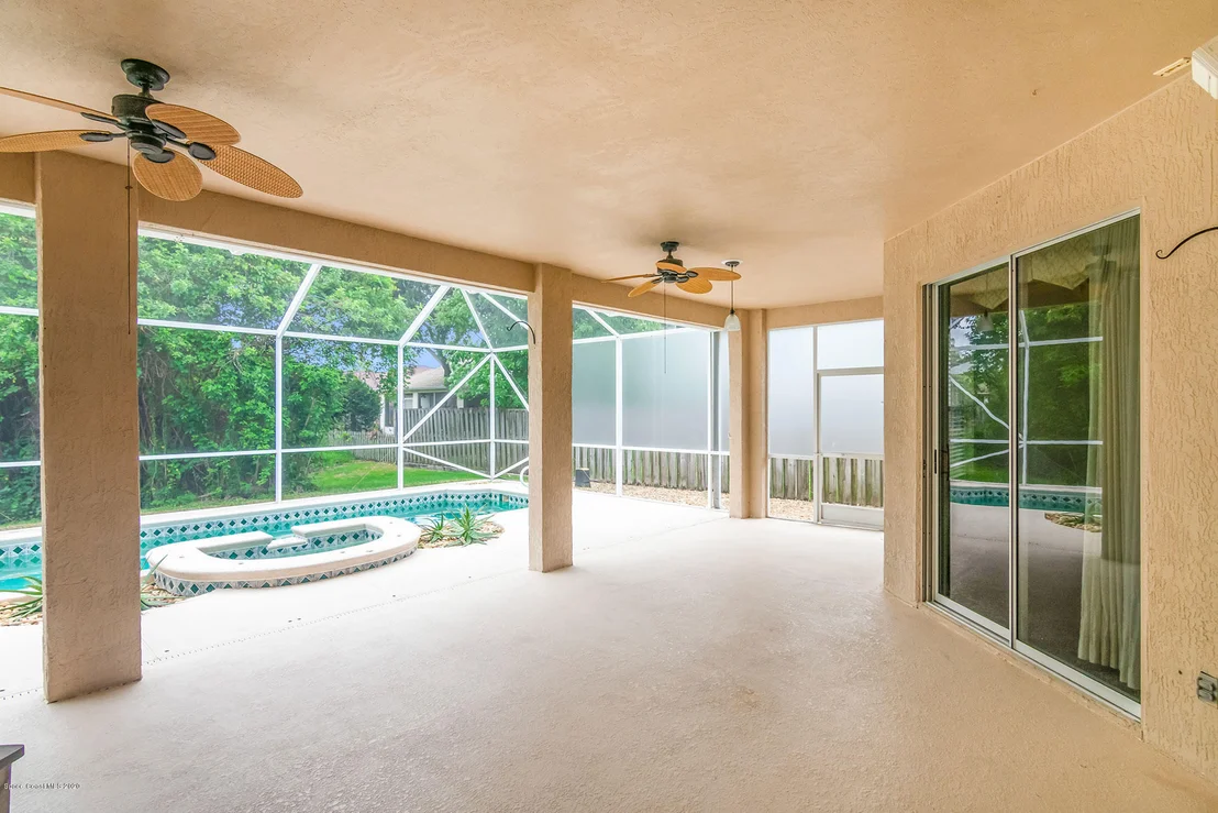 Photo of 4177 Ventana Boulevard