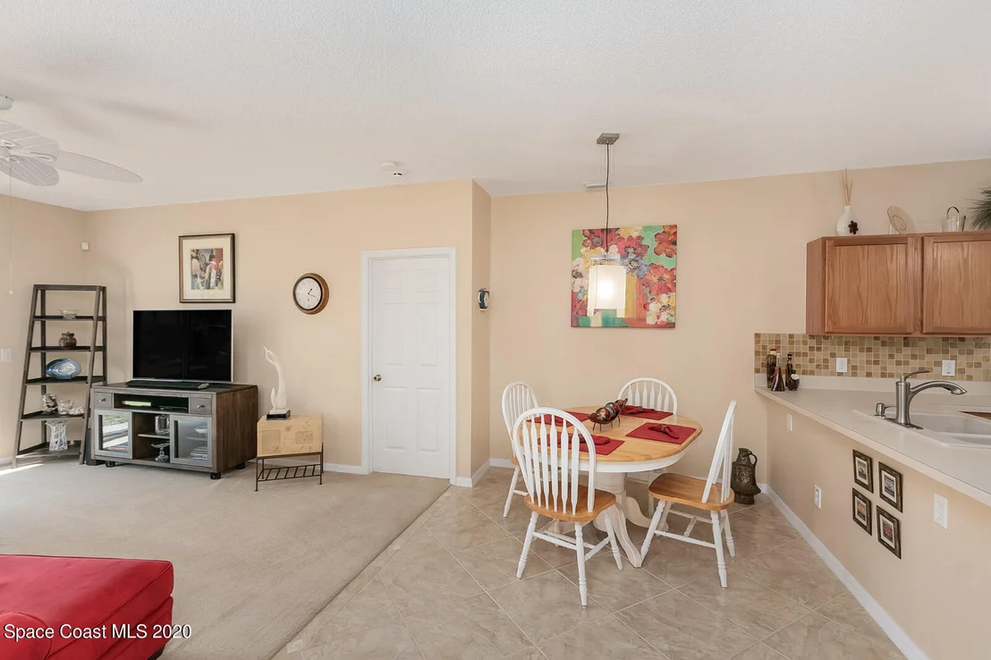 Photo of 957 Riviera Point Drive