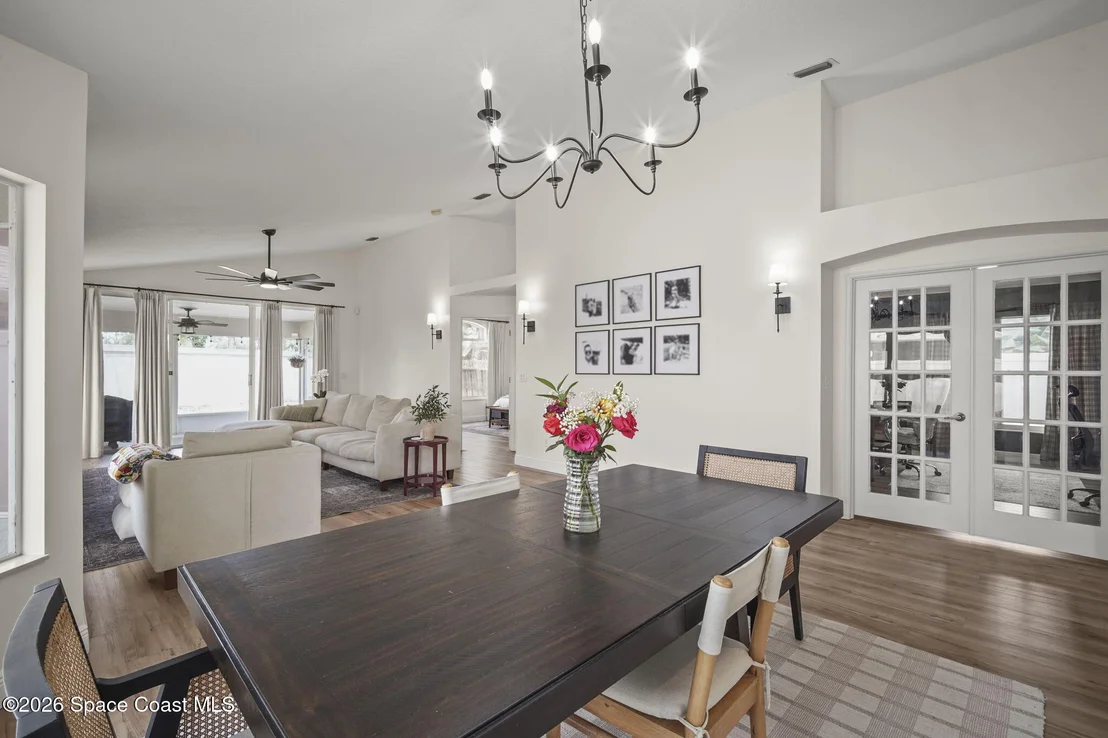 Photo of 3936 Saint Armens Circle