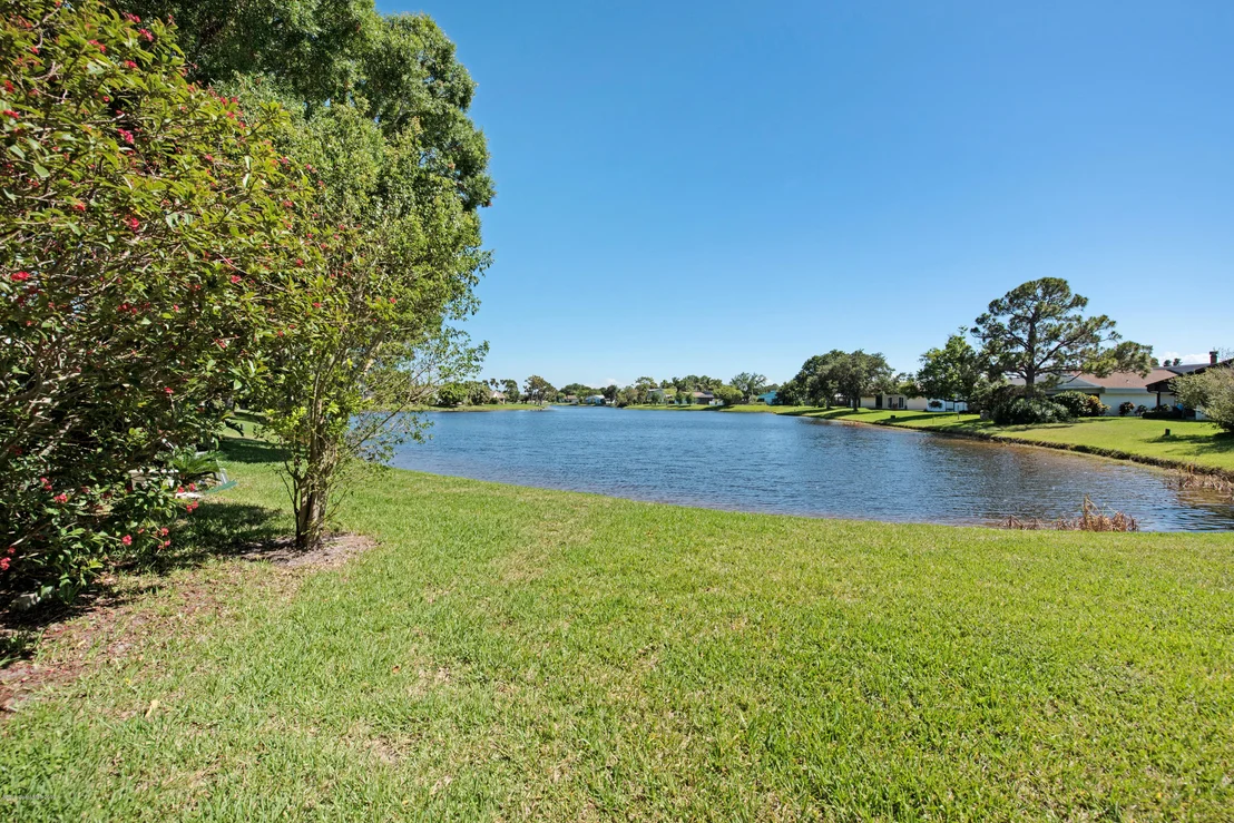 Photo of 375 Myrtlewood Road