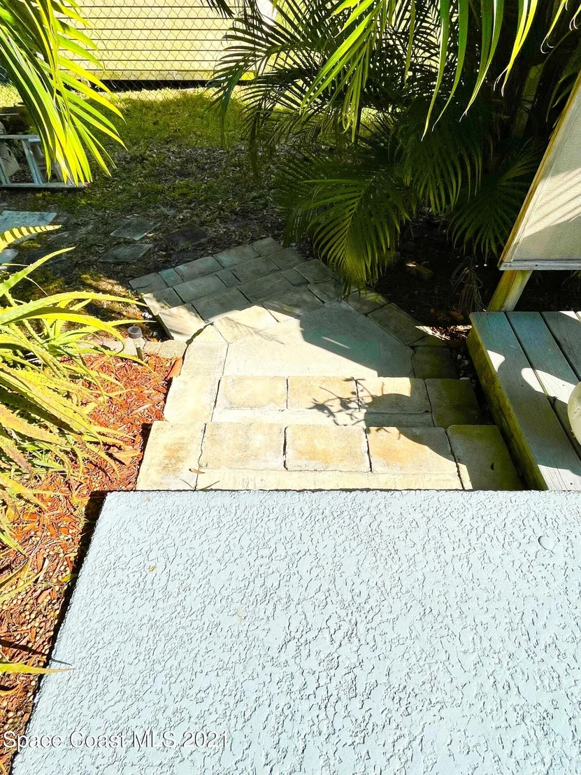 Photo of 7204 Roberts Road