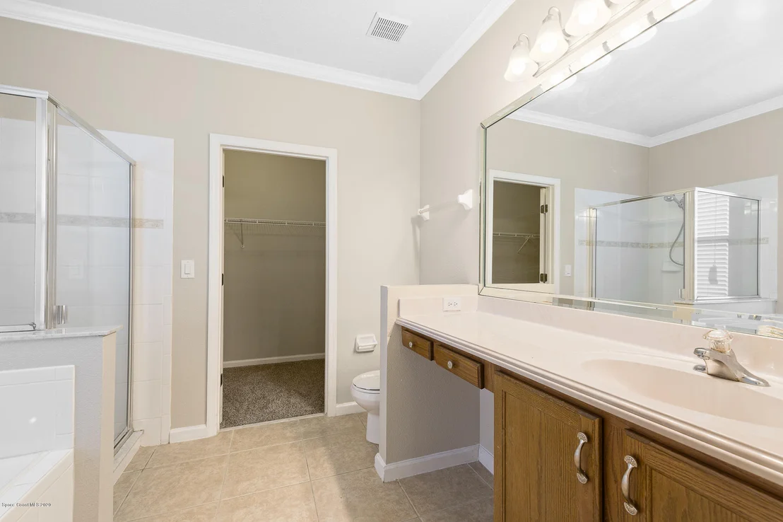Photo of 1237 Bolle Circle