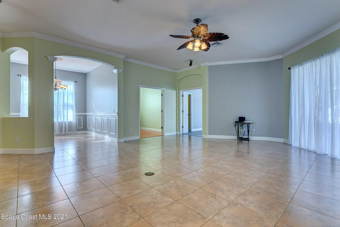 Photo of 241 Pebble Hill Way