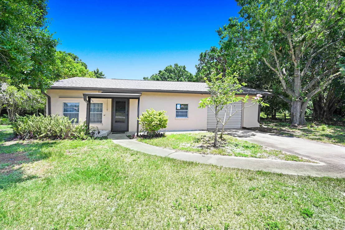 Photo of 298 Dorset Drive