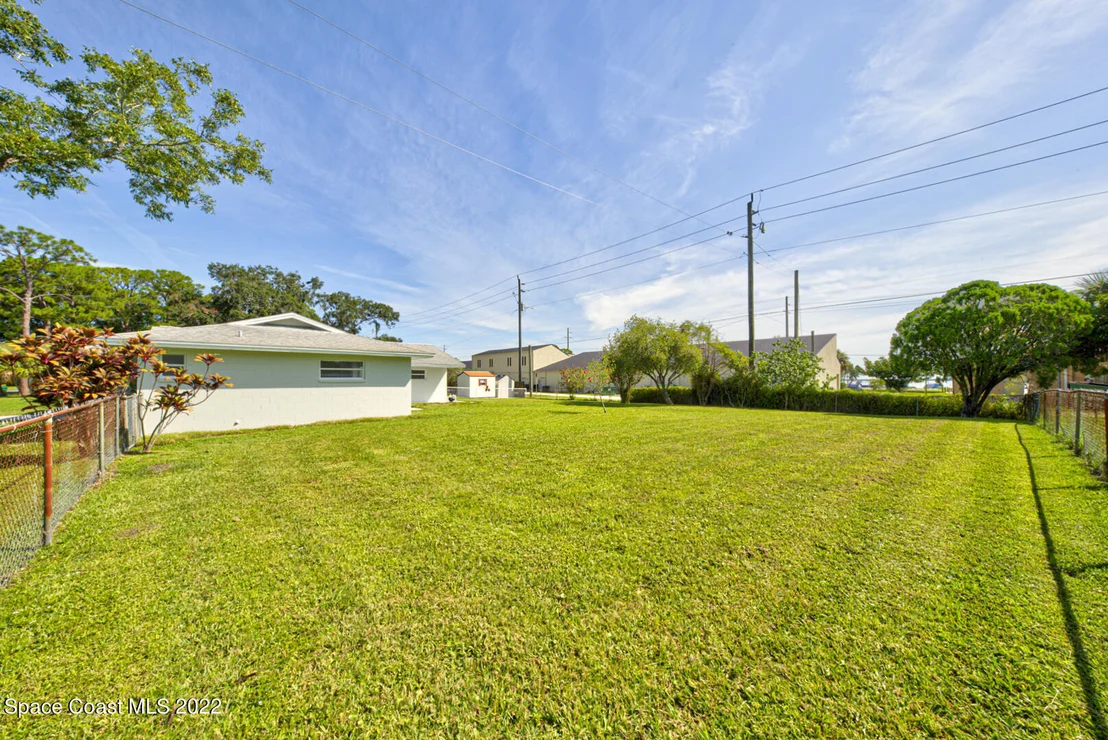 Photo of 697 Amor Drive
