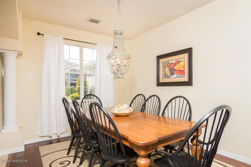 Photo of 4698 Chastain Drive