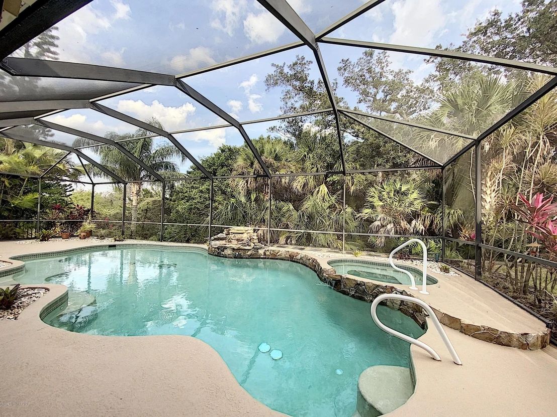 Photo of 6019 Newbury Circle