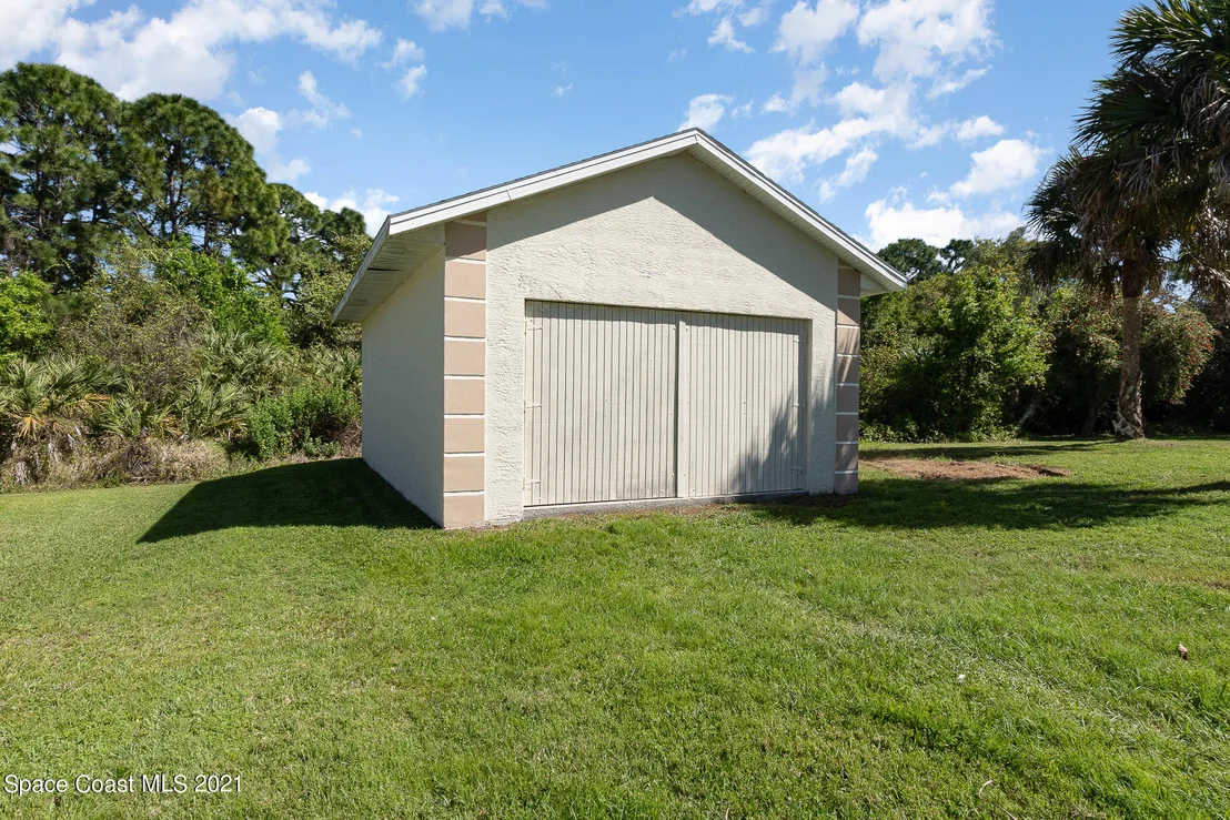 Photo of 2860 Pine Branch Drive