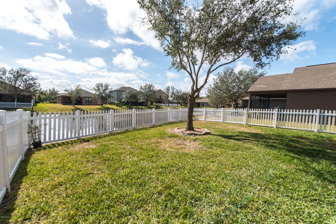 Photo of 1135 Bolle Circle