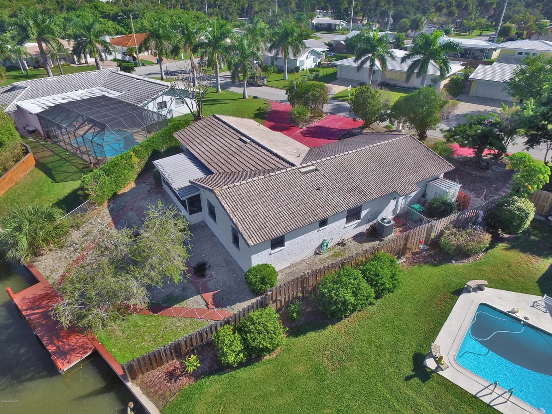 Photo of 4891 Fairview Drive