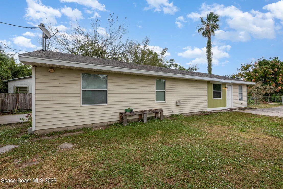 Photo of 142 Homburg Place