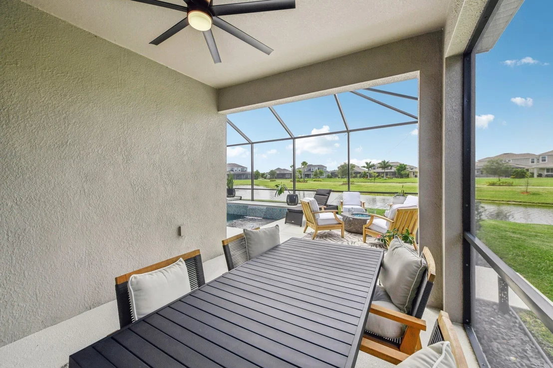 Photo of 7633 Poulicny Lane